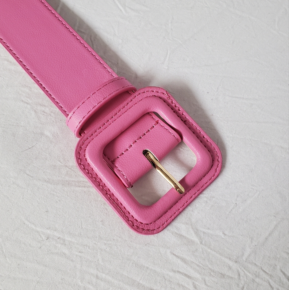 🌟 H&M Wide Belt 🌟